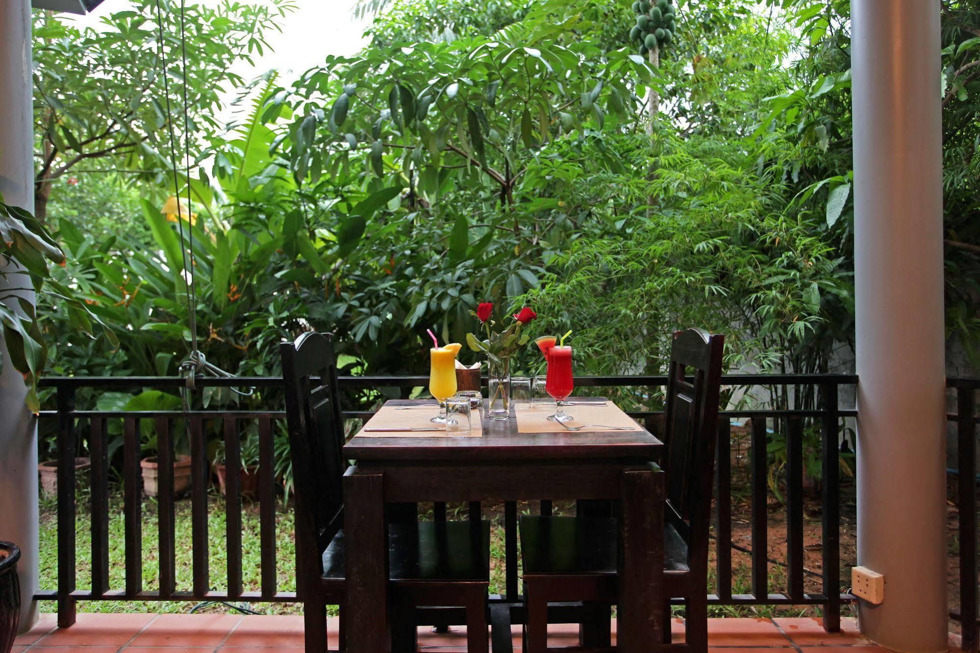 Reveal Angkor Hotel Sziemreap Kültér fotó