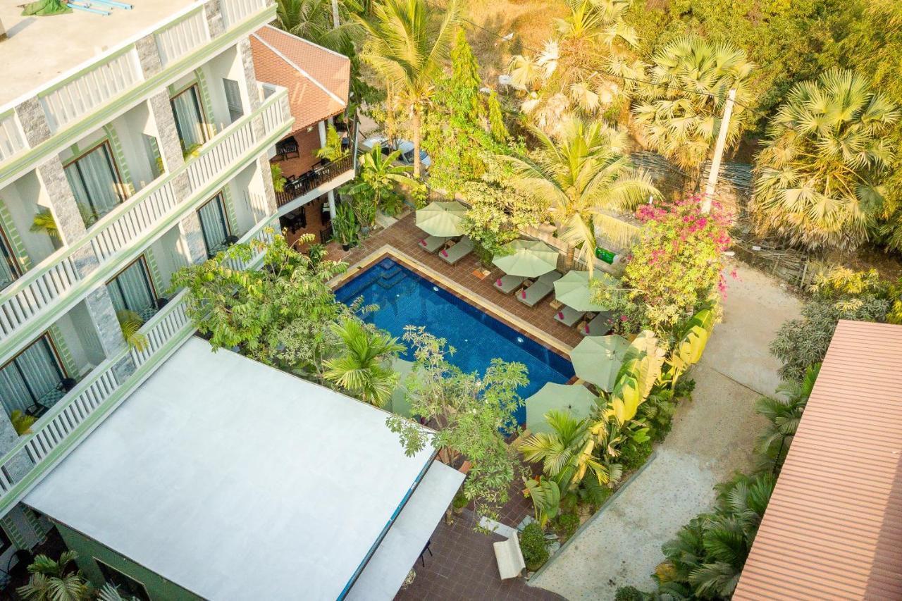 Reveal Angkor Hotel Sziemreap Kültér fotó